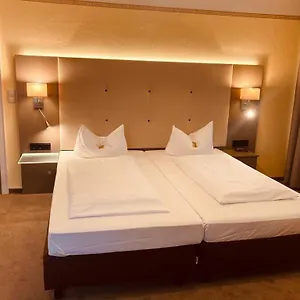 Hotel Rosenheimer Hof **