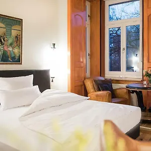 Hotel Ritzi **